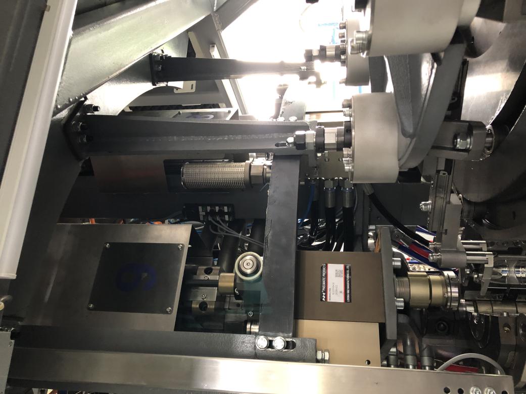 2.4 Bottom Mould Guide & Bearing Clearance